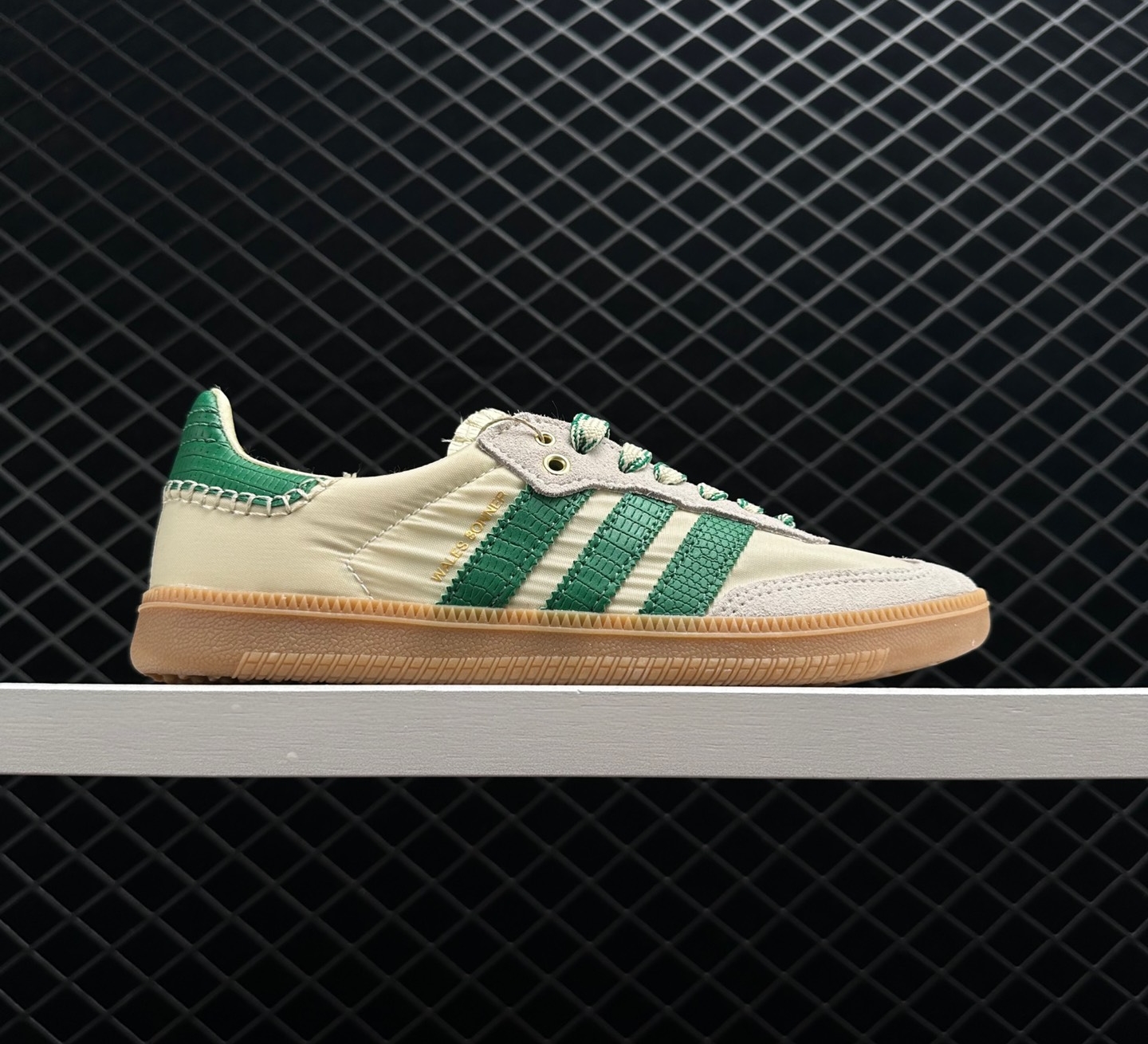 Adidas Wales Bonner x Samba 'Cream White Bold Green' GY4344 - Unique Collaboration for a Stylish Update!