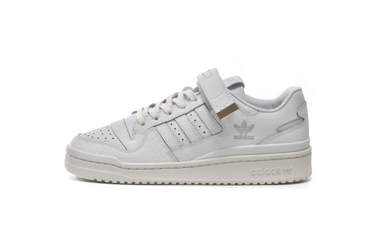 Adidas Forum 84 Low 'Croc Skin - White' HP5551 | Stylish and Classic Sneakers