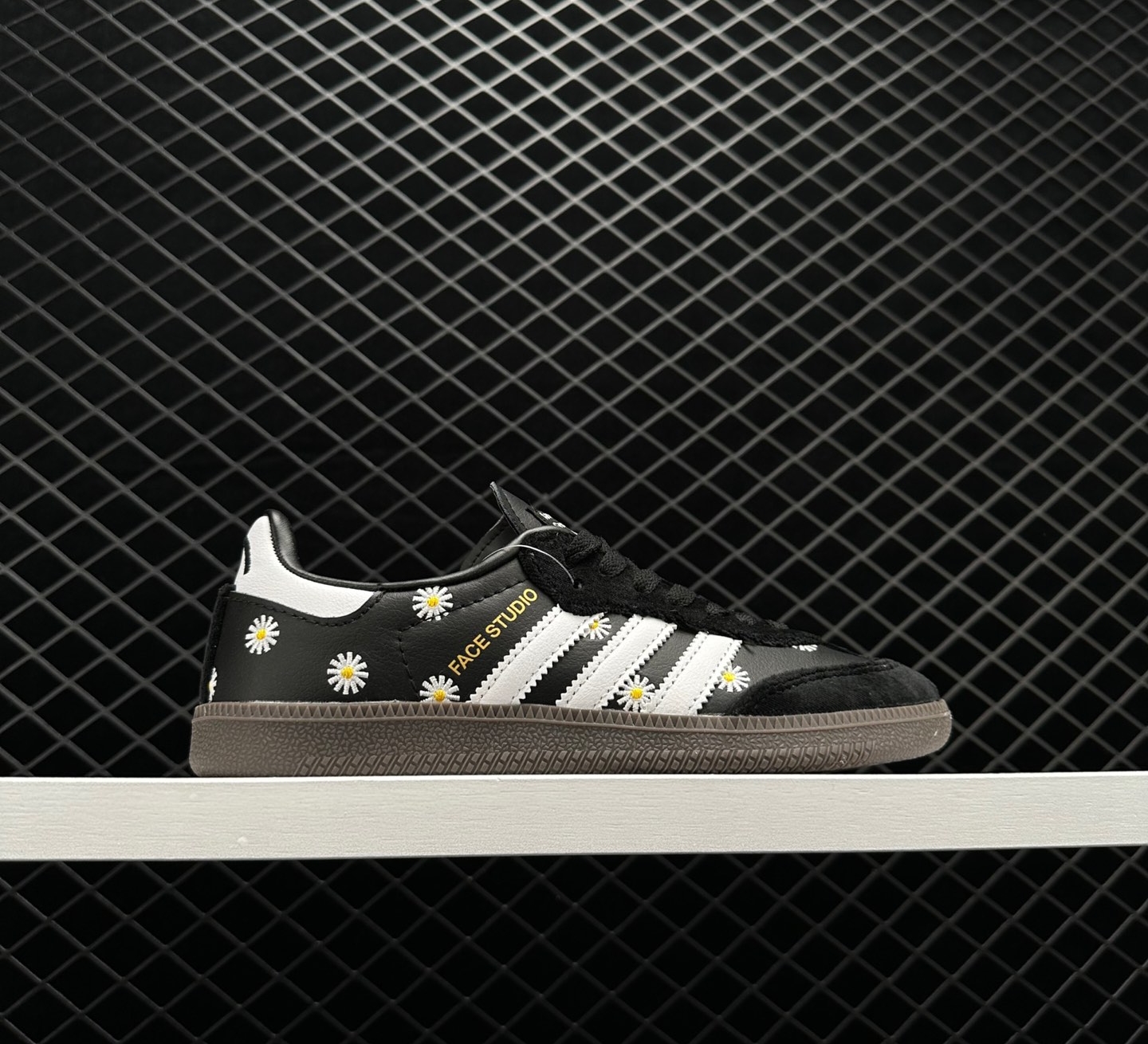 Adidas Atmos x FACE x Samba OG 'Embroidered Daisies' H03848: Limited Edition Stylish Sneakers