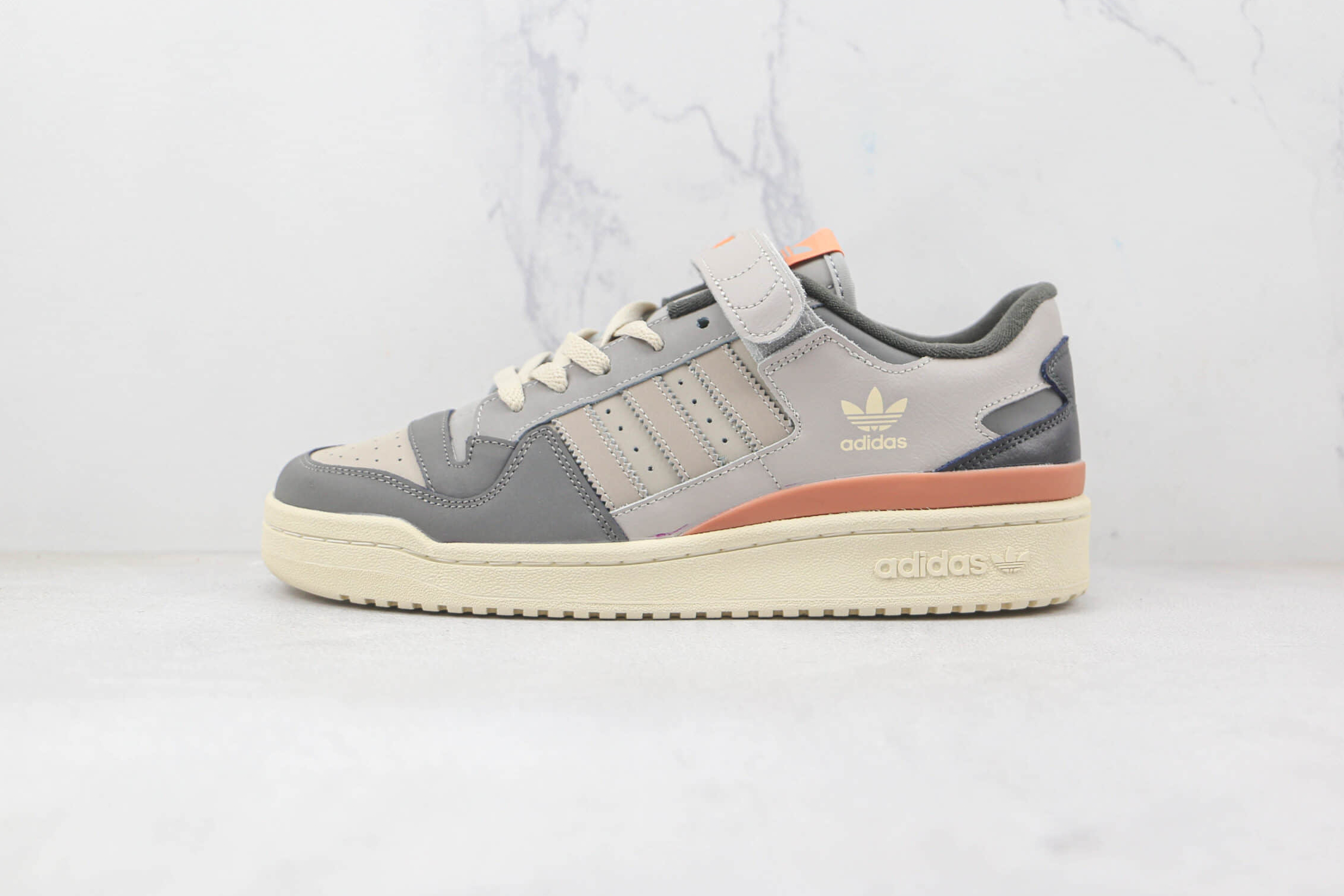 Adidas Originals Forum 84 Low GX4576 - Sleek and Stylish Sneakers
