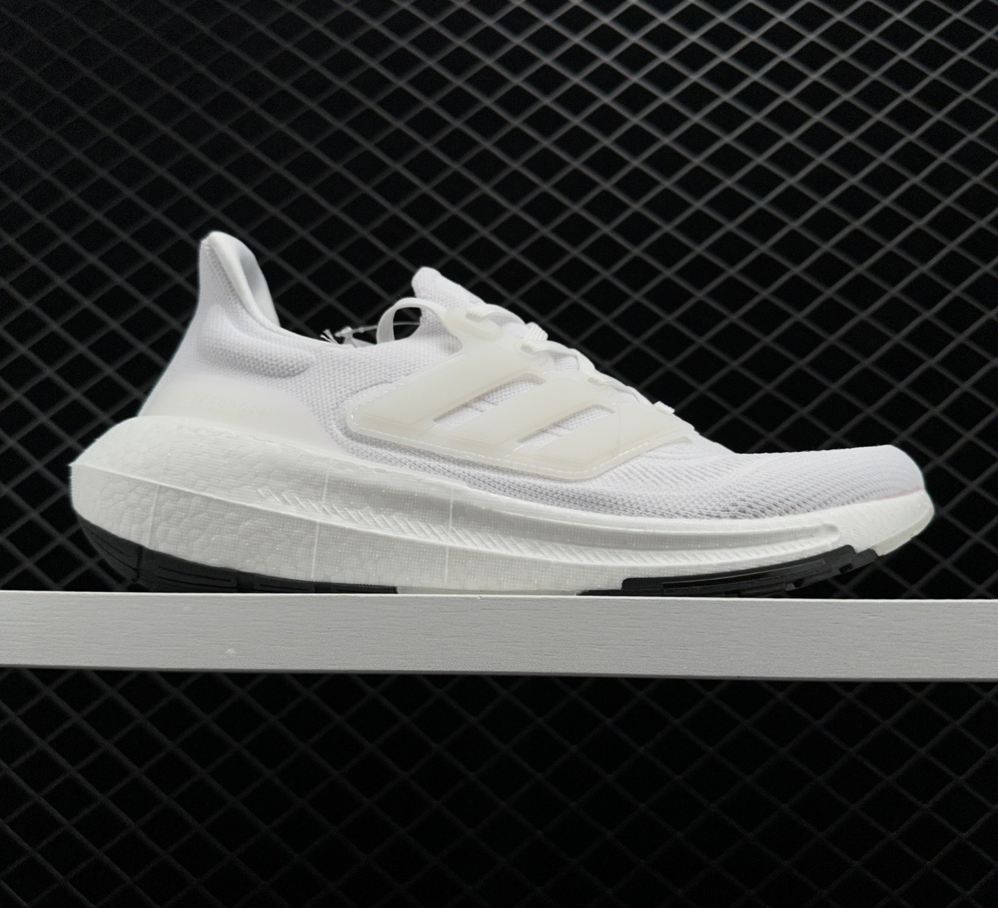 Adidas ULTRABOOST LIGHT White GY9352 | Top Running Shoes 2021