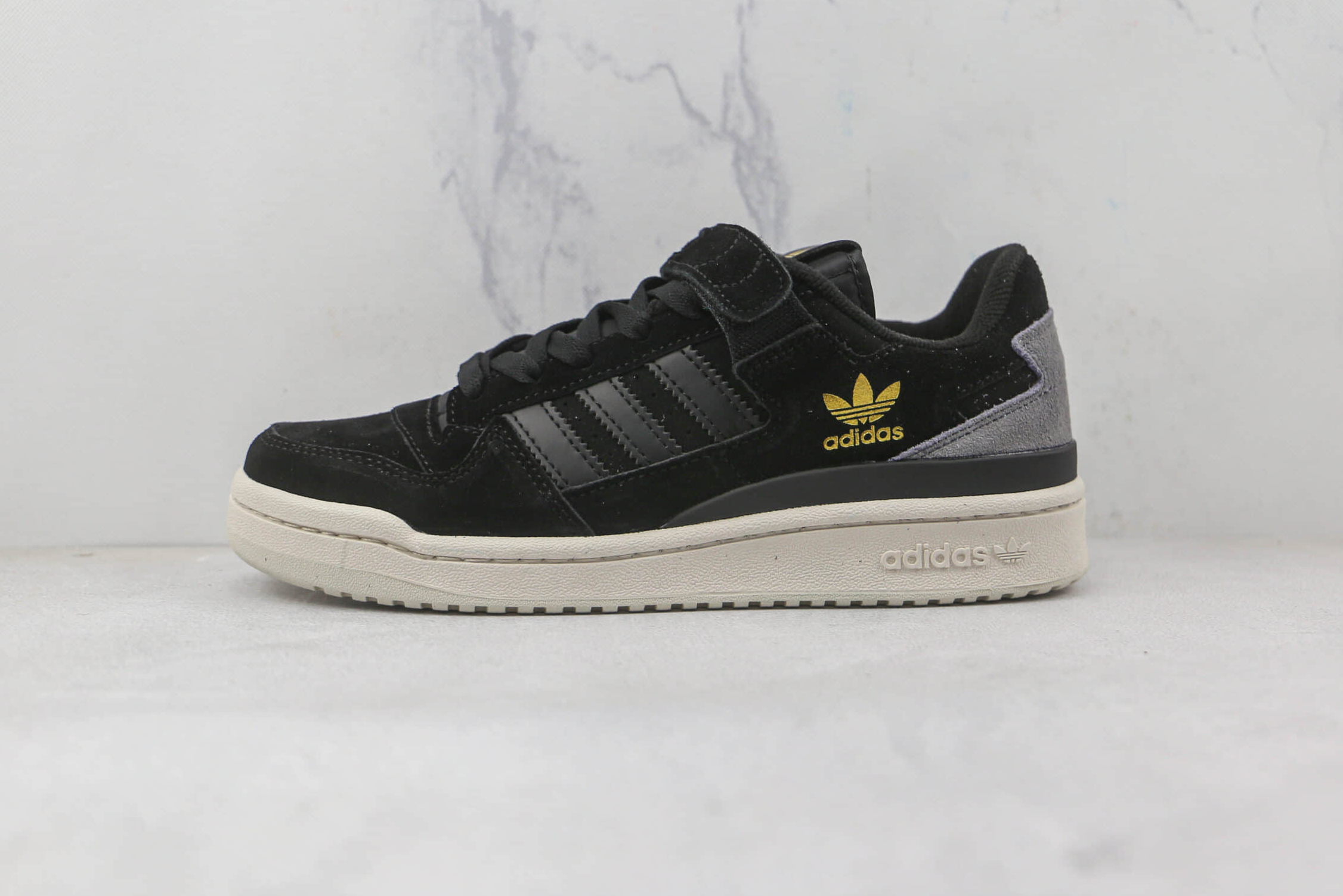 Adidas Forum 84 Low 'Black White' Q46366 - Classic Retro Sneakers