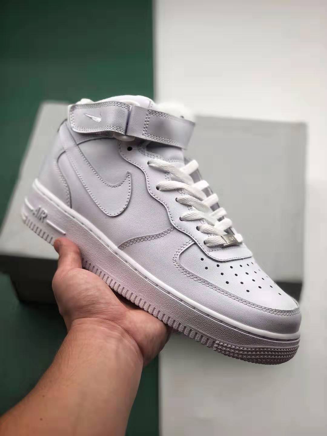 Nike Air Force 1 Mid '07 'White' 315123-111 - Classic Sneaker for Style and Comfort.