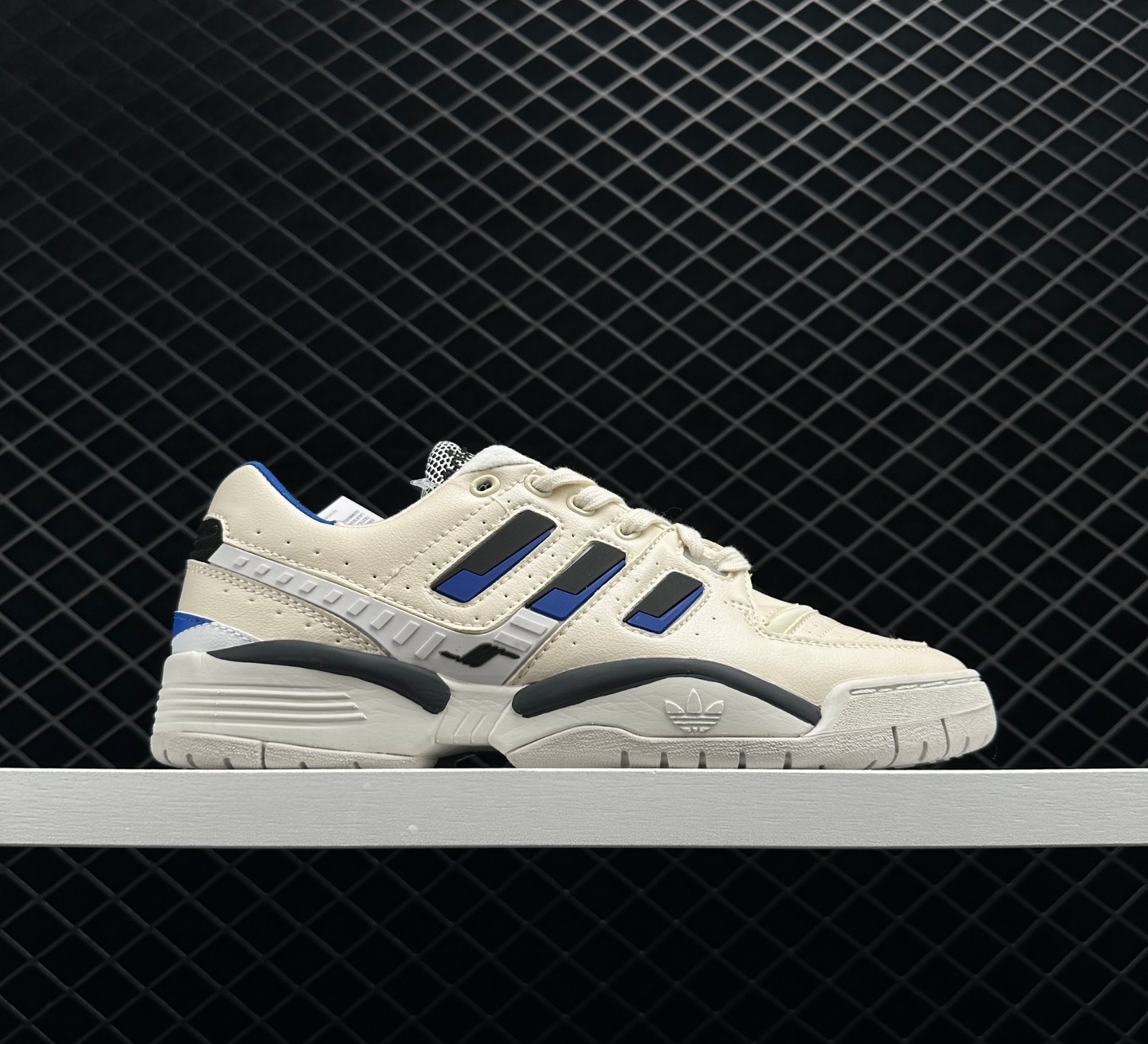 Adidas Originals TORSION COMP White Blue EE7377: A Classic and Stylish Sneaker
