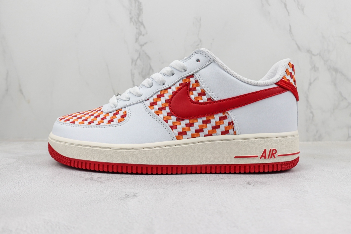 Nike Air Force 1 07 Low White Red Orange DM1060-161 - Stylish and Vibrant Men's Sneakers in Multiple Colors